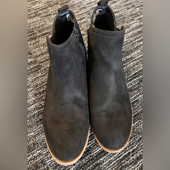 Booties - Picture 3 of 6